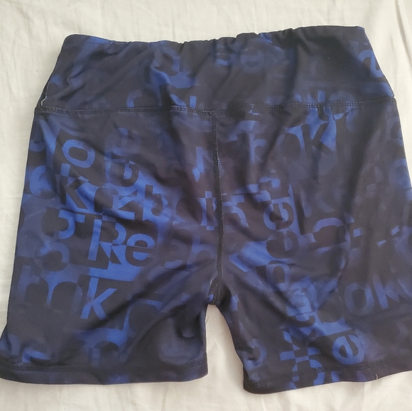 Reebok Biker Short - Picture 2 of 2